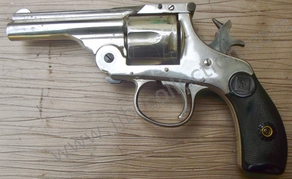 Harrington  Richardson Model No.1 Automatic Ejection D.A. revolver